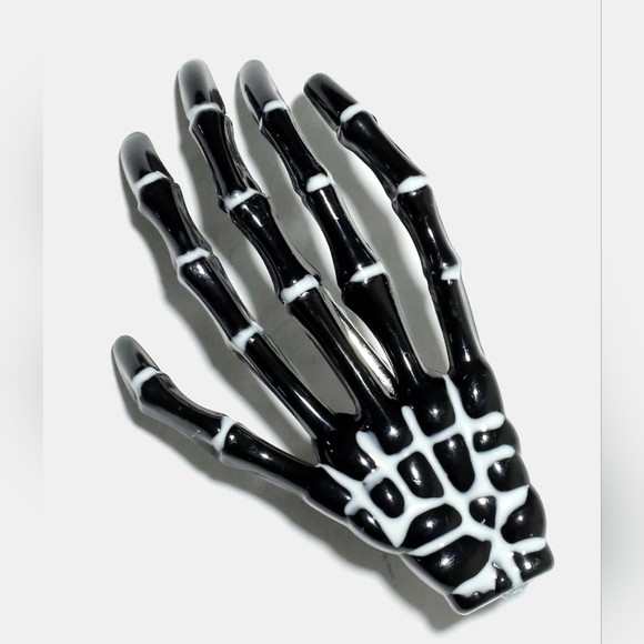 Halloween - Skeleton Hand Hair Clip BNIB - Picture 5 of 6